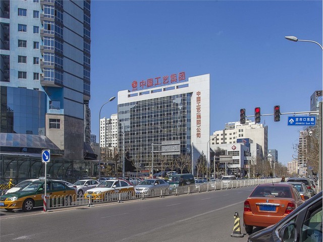 南宁LED曲面贴膜屏订制